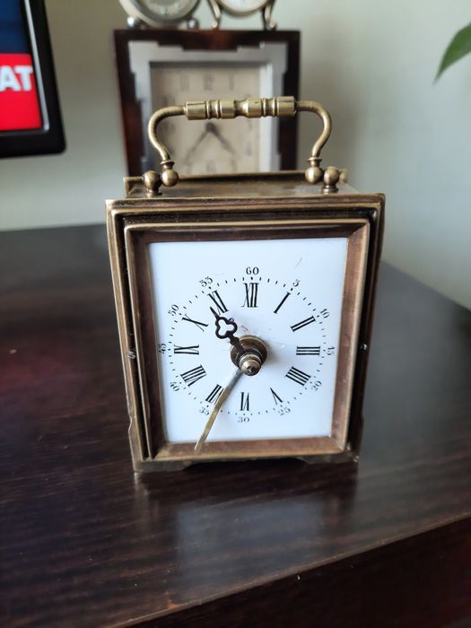 Mosiężny  Francuski budzik