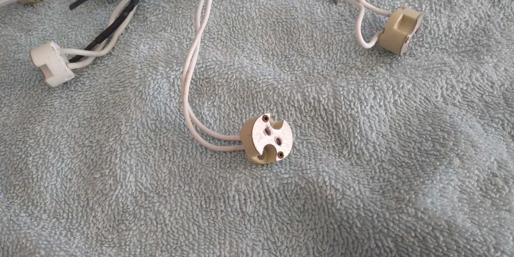 żarówki LED 12V ac/dc 8W