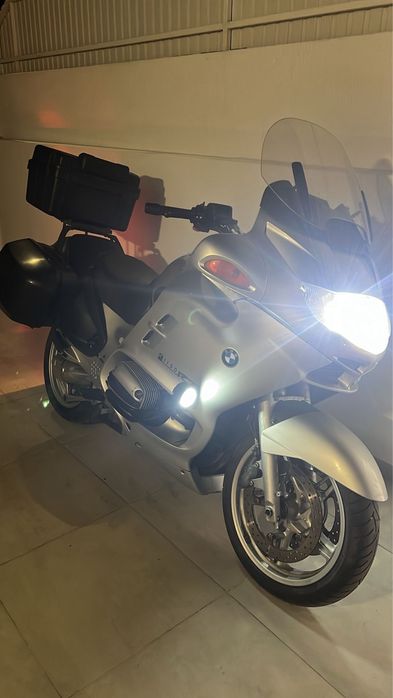 BMW R1150RT.