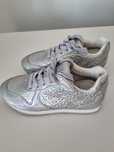 Buty adidasy sneakersy dla dziewczynki Guess rozmiar 28