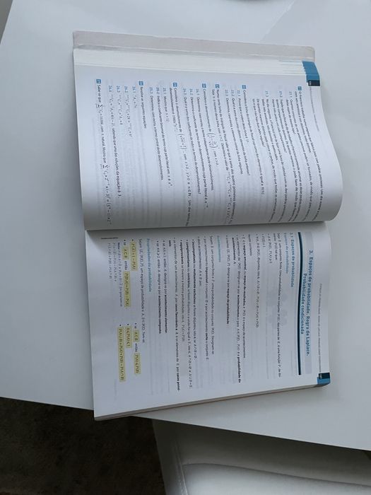 Livro preparar o exame nacional Matematica A 2018