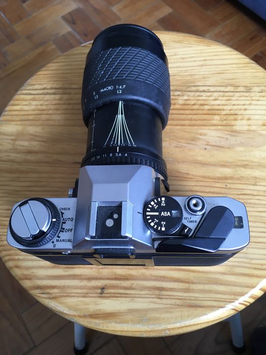 Máquina fotográfica Olympus OMG