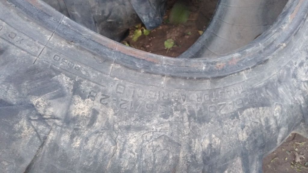 Opona rolnicza 13.6r28 Pirelli Fendt John Deere case mf Ursus Zetor