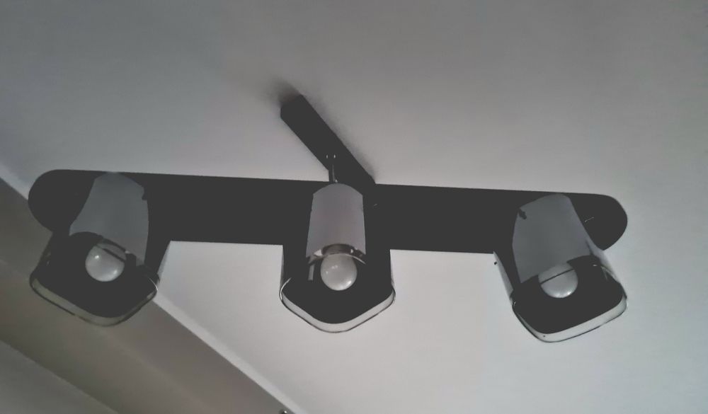 Lampa wisząca drewniana