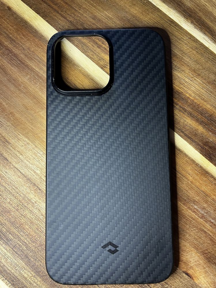 Чехол Pitaka на iPhone 14 pro max