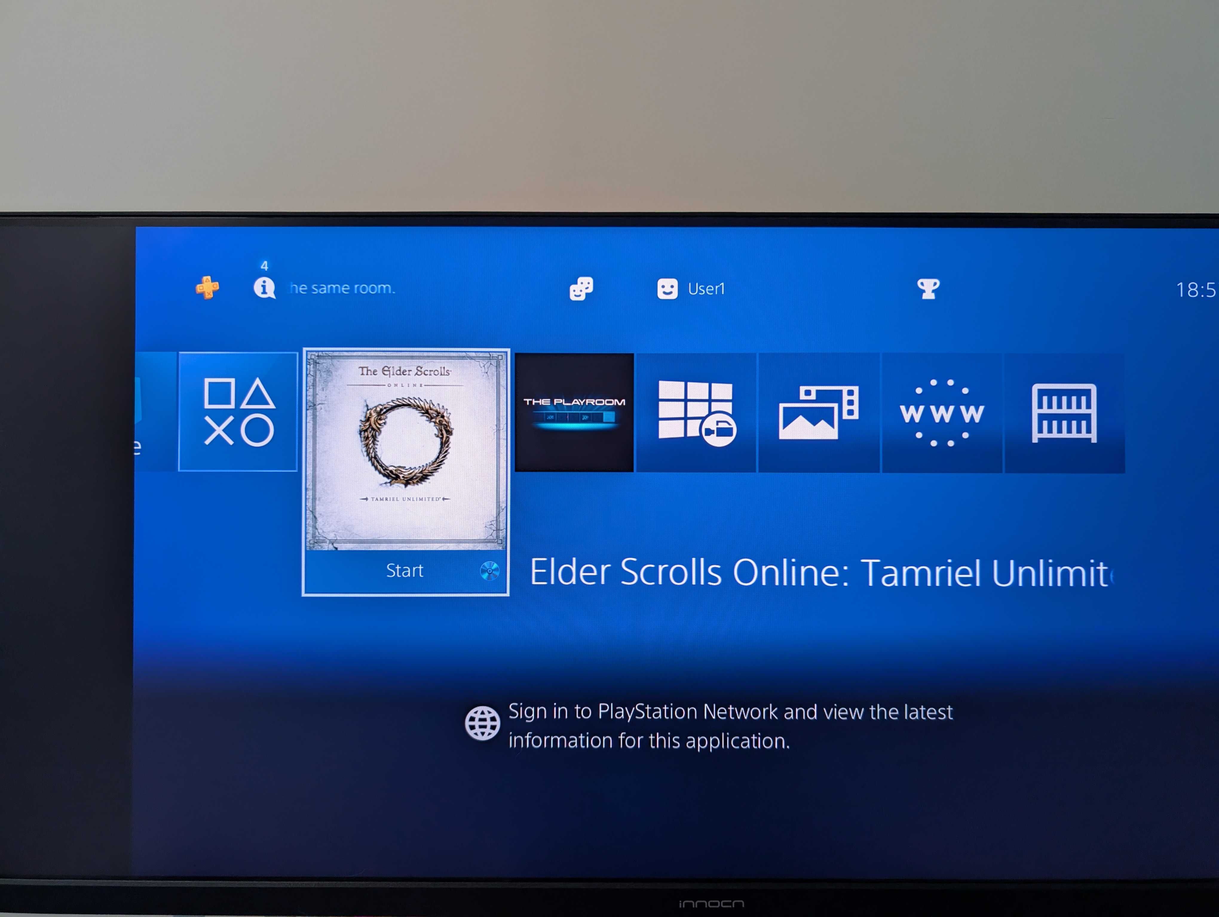 Konsola Playstation 4 1TB + pad, okablowanie