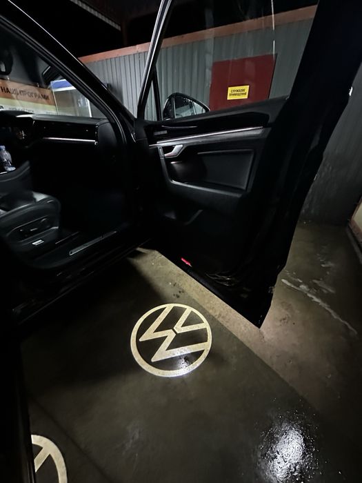 Volkswagen невигораючі проектори Osram Passat Arteon Touareg