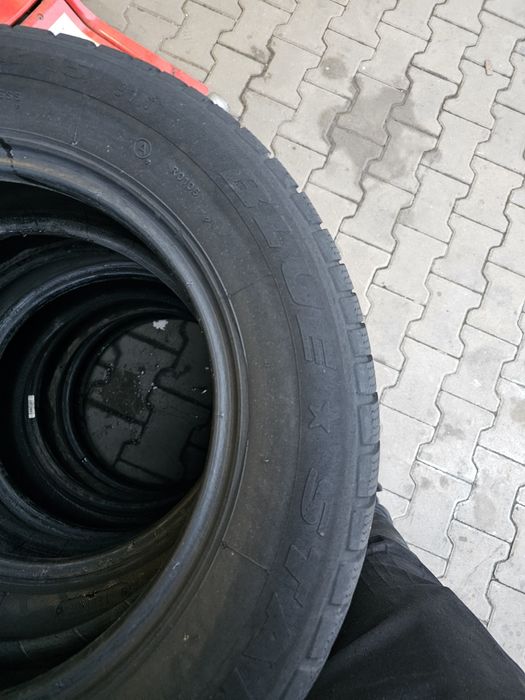 2 sztuki używanych opon zimowych Blue-Star 195/65R15
