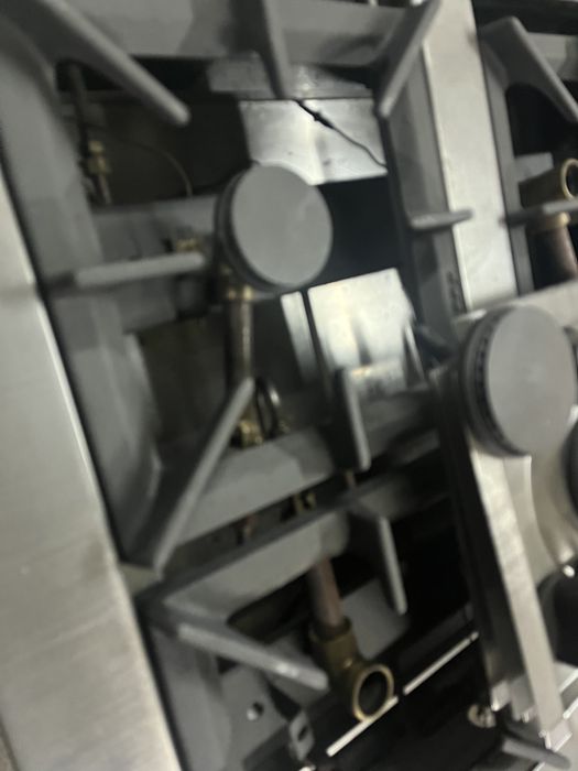 Fogão Junex 4 bocas impecavel mas faltam as torneiras do gas