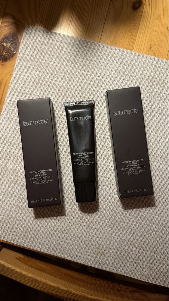 Laura Mercier Tinted Moisturizer Oil Free - kolor 2W3 natural