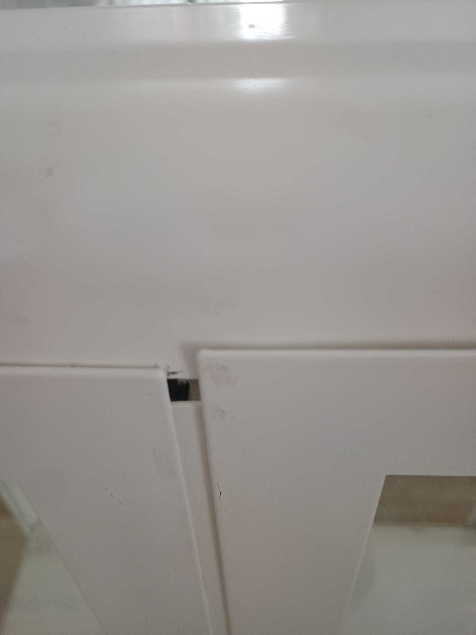 Witryna metalowa oszklona Ikea Fabrikor