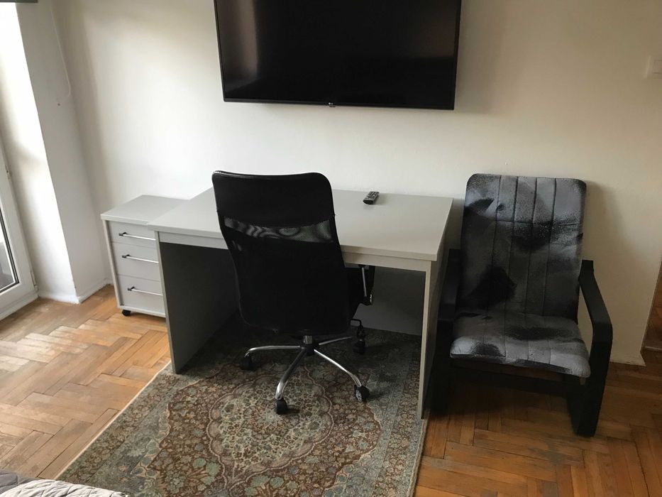 Biurka, meble i wyposażenie domu. Odbiór Lublin