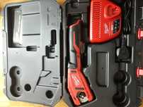 MILWAUKEE obcinak do rur miedzianych C12PC 12V