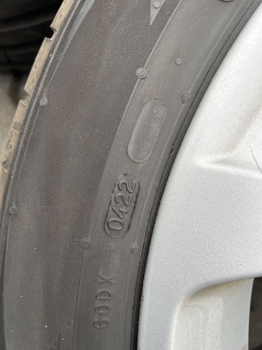 47L Koła letnie BMW X1 ALU*si11*7,5Jx17*225/50/17*5x120*Nokian 2022