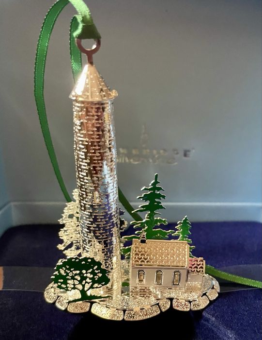 Kolekcjonerska Dekoracja Okrągła Wieża Newbridge Silverware