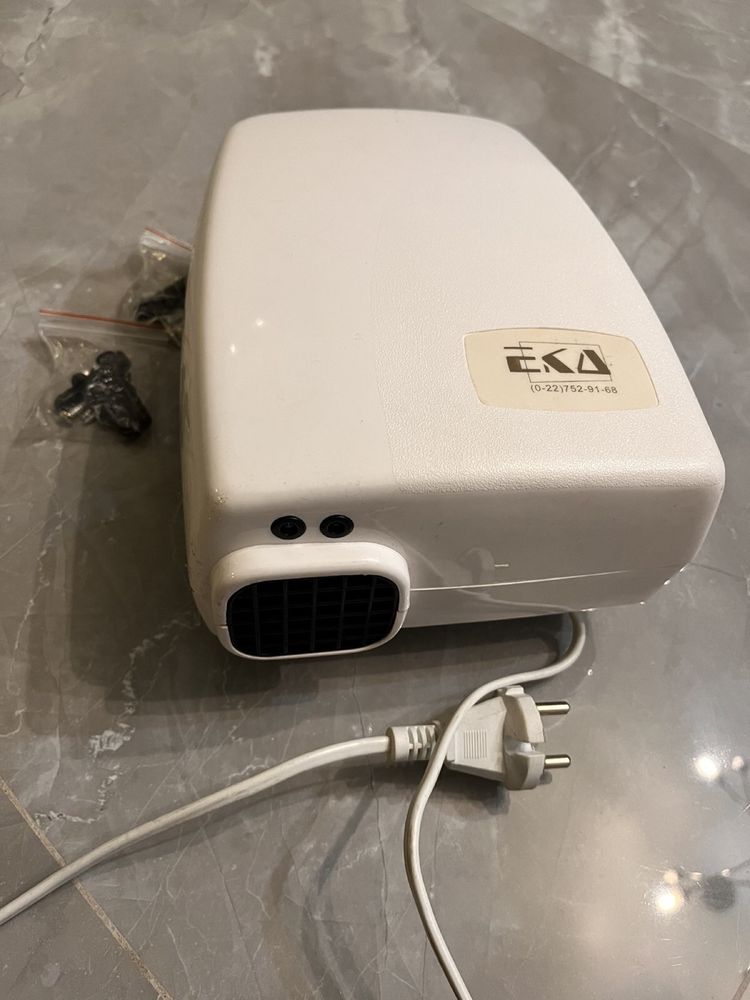 Сушка для рук EKA HD-1202-B