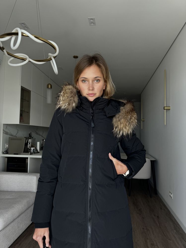 Пуховик Canada Goose