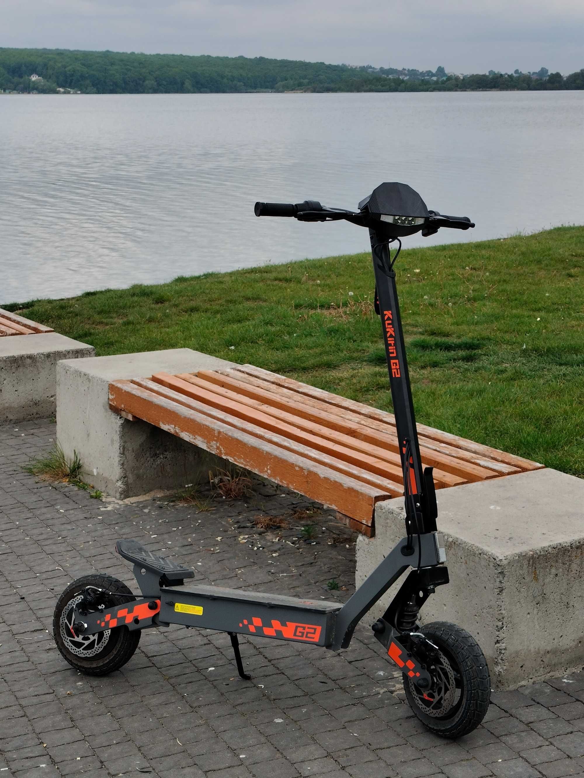 Електросамокат Kugoo Kirin G2 2025 рік (800 Вт; 15 А*ч; 48 В)