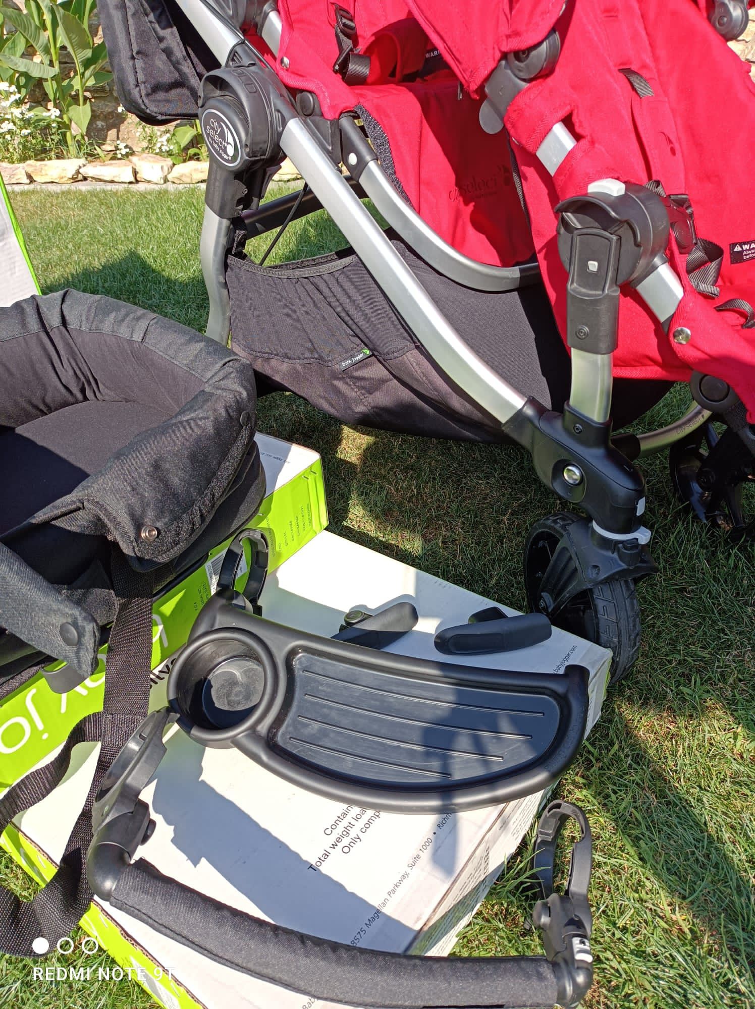 Wózek dziecięcy bliźniaczy lub rok po roku Baby jogger city select