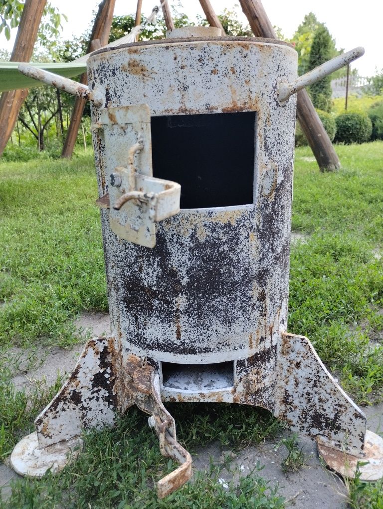 Буржуйка-піч ручної роботи