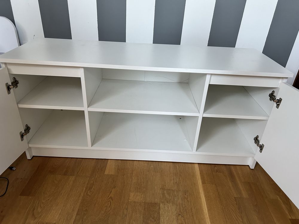 Szafka pod tv biala