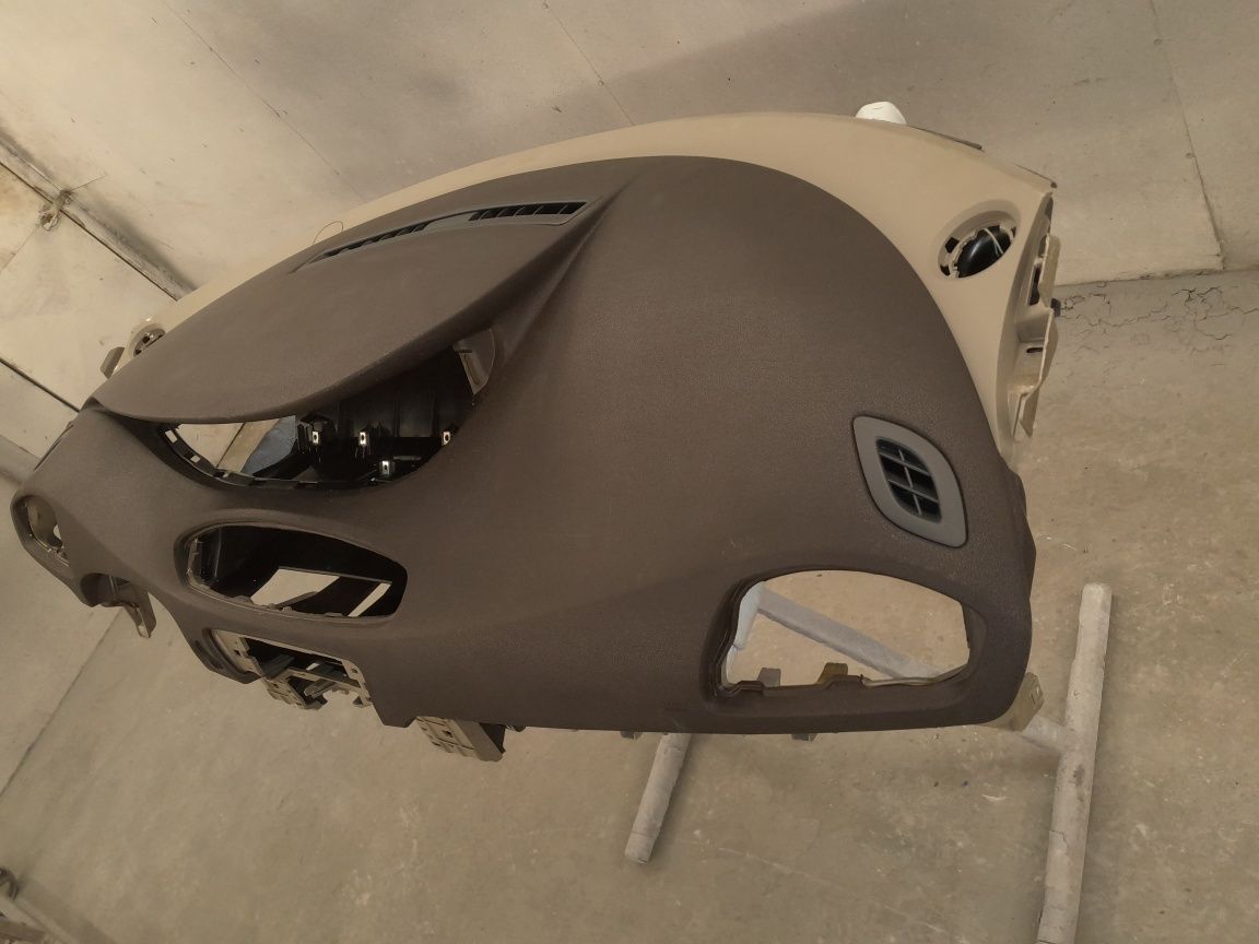 Deska rozdzielcza konsola airbag renault scenic lll