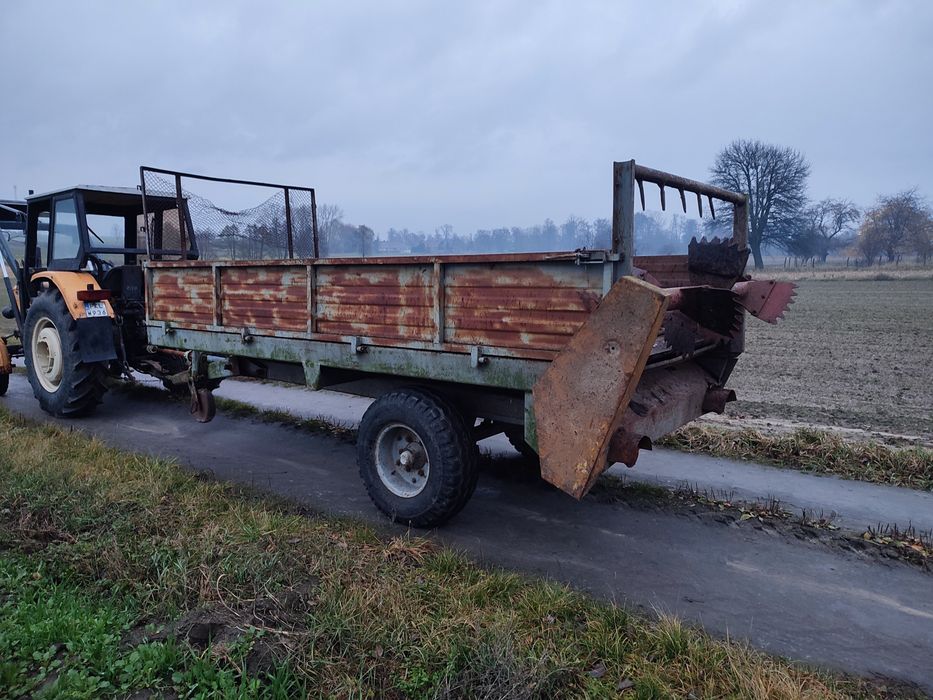 Rozrzutnik obornika jednoosiowy czarna białostocka agromet