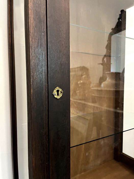 móvel / vitrine antiga