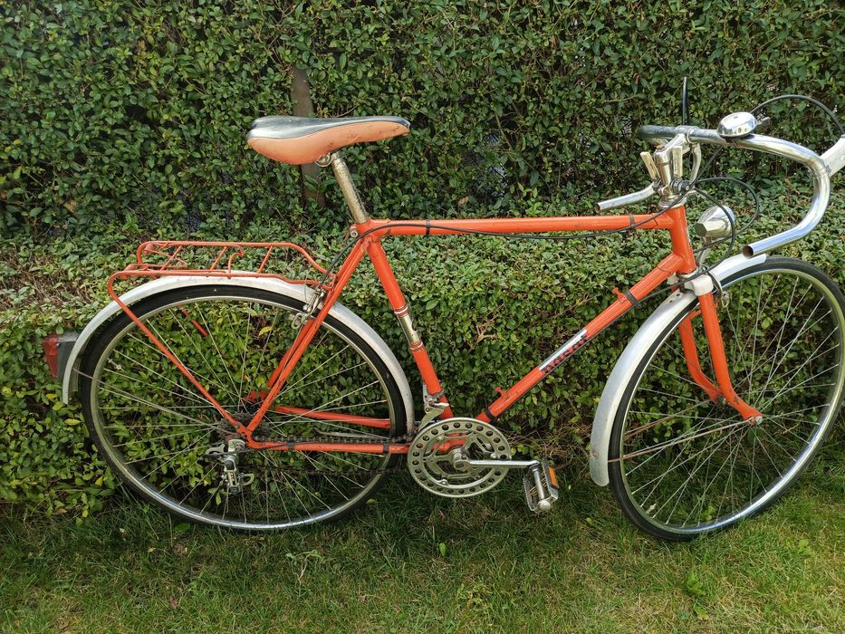 Rower turystyczny szosowy do renowacji z czasu  PRL-u.