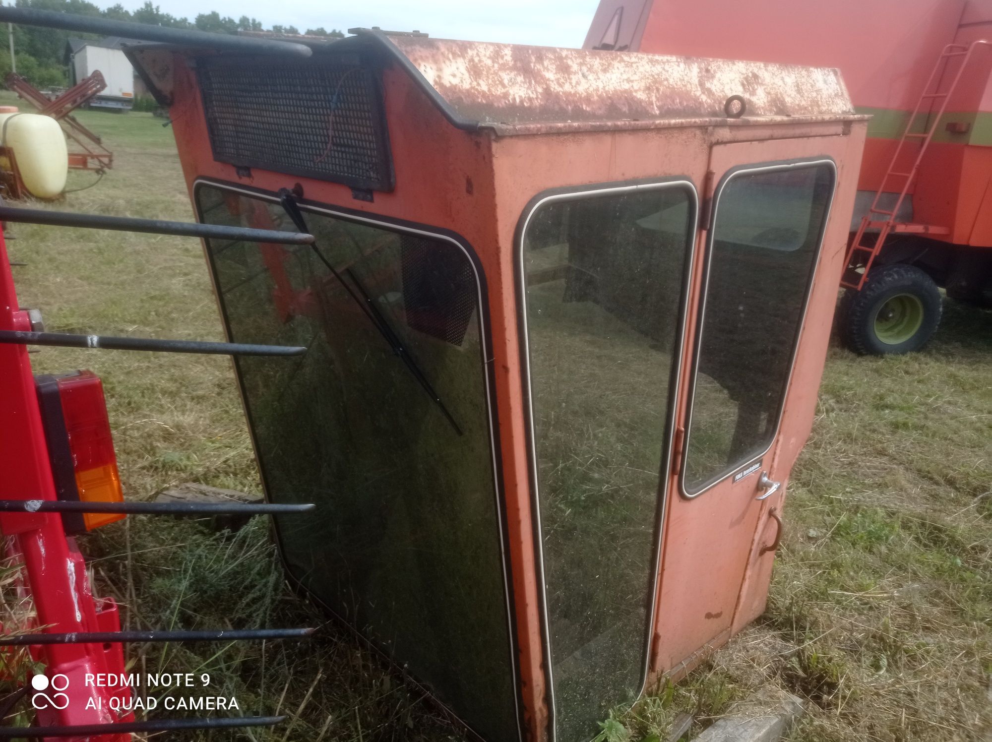 Продам міст задній і коробку  до трактора Jon Deere 2140