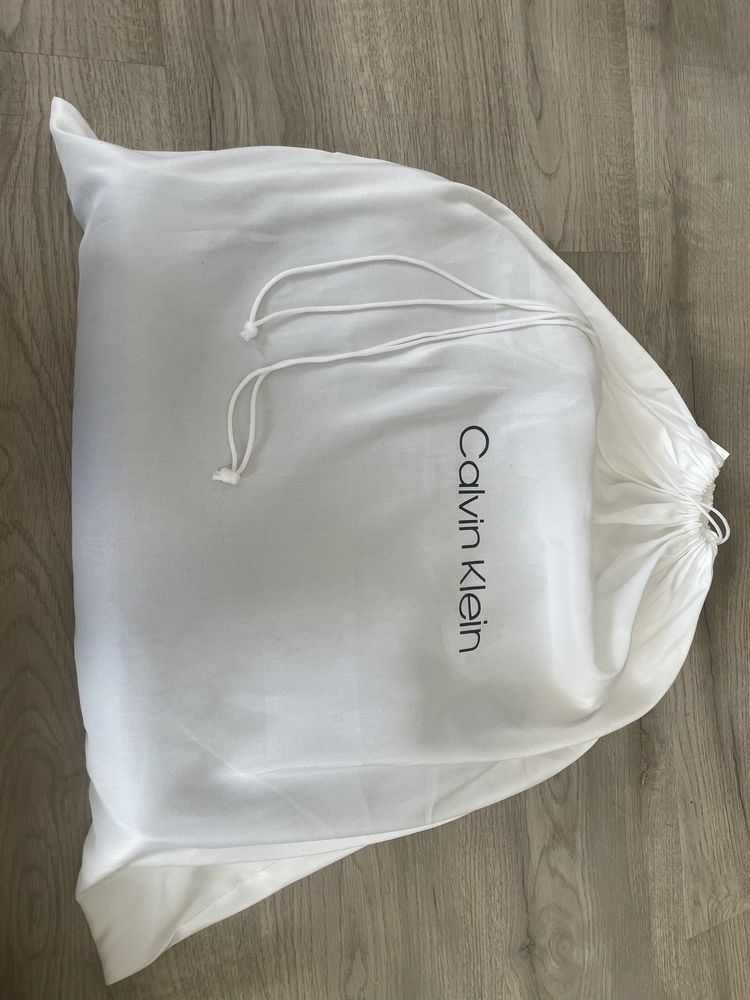 Torba na laptopa CALVIN KLEIN Point K50K503876