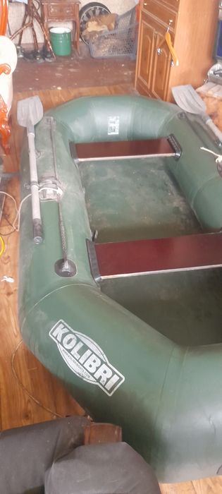 Продам надувную лодку колибри