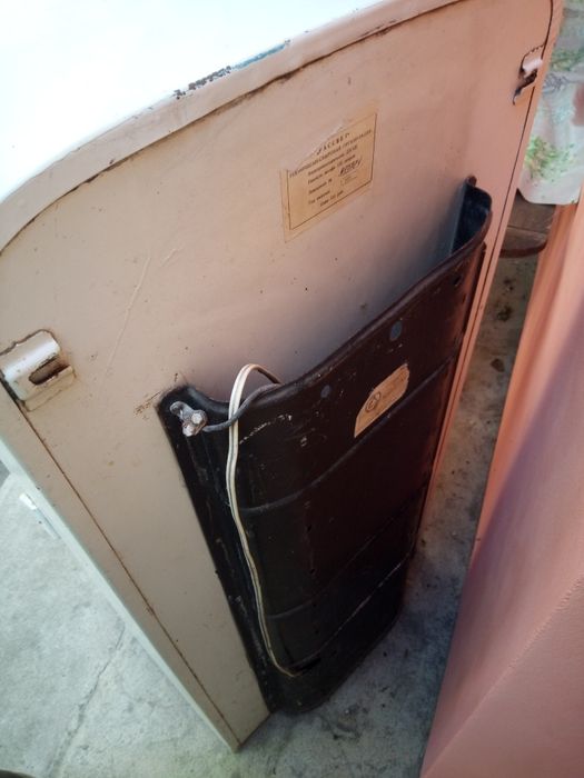 Холодильник рабочий