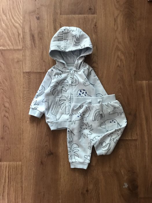 Костюм теплий шикарний якісний  George 0-3 м