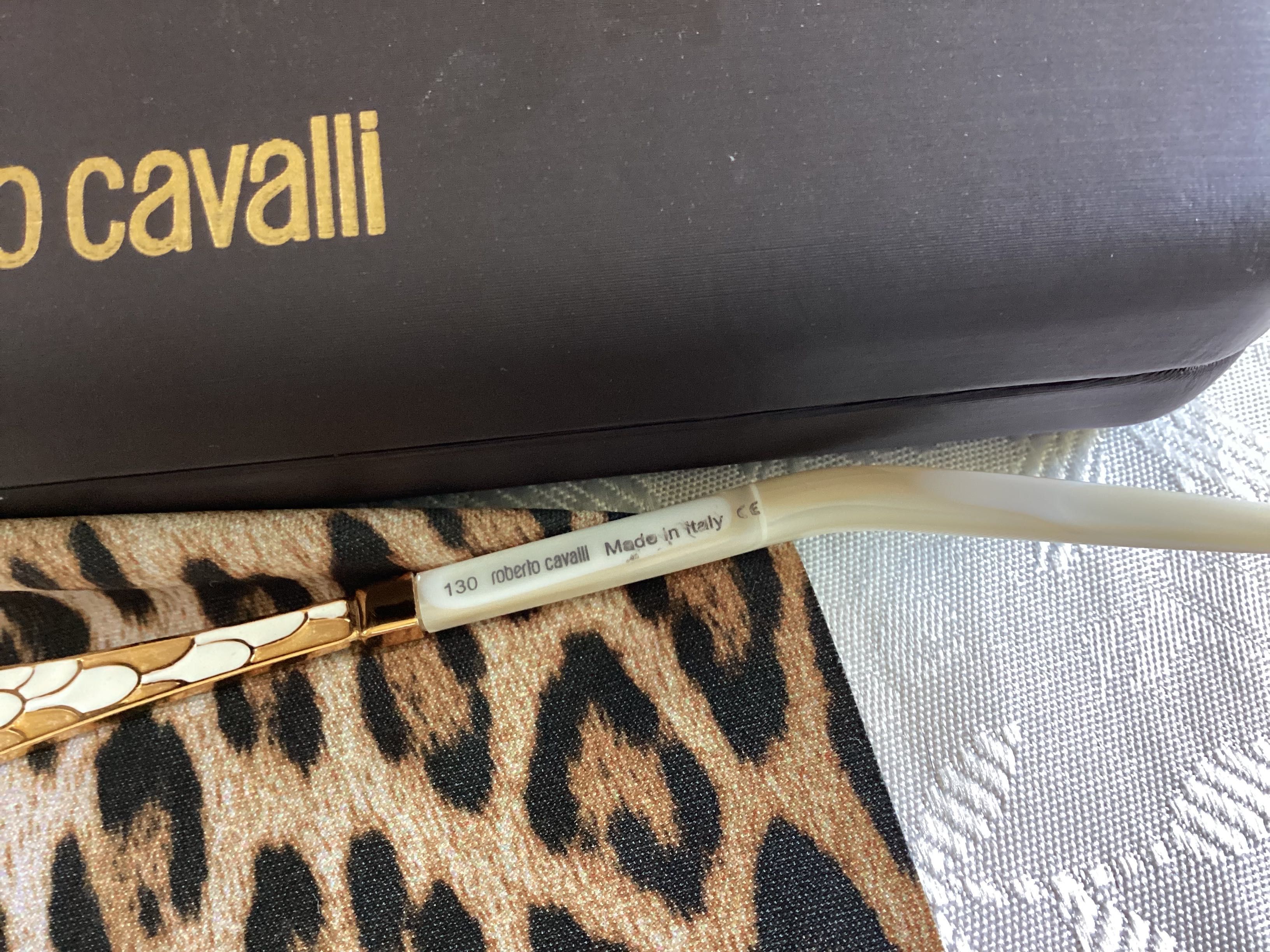 Okulary przeciwsłoneczne Roberto Cavalli oryginalne