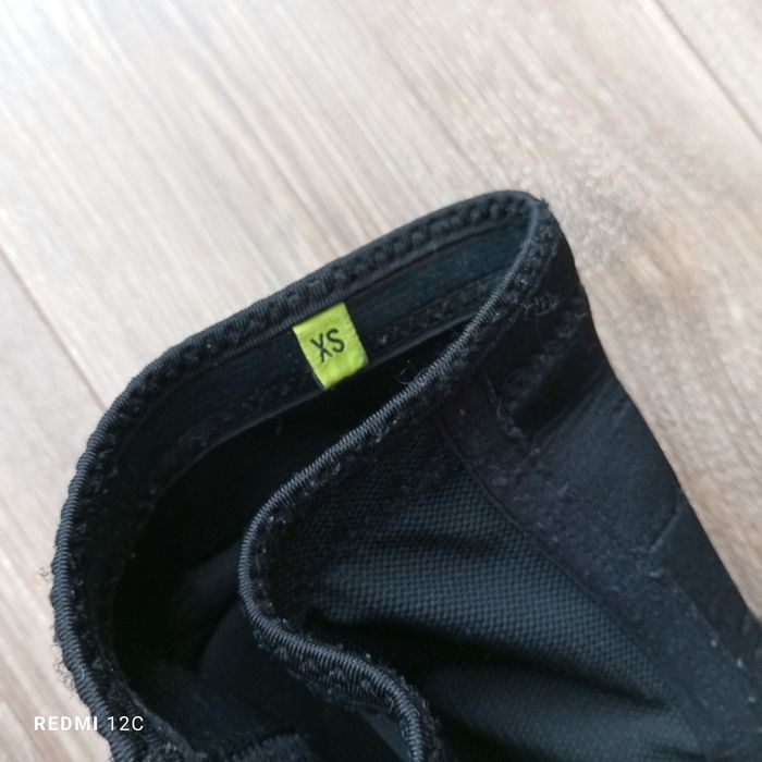 Наколінники IXS ixs