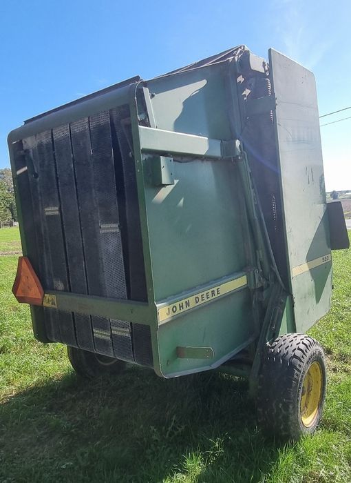 Prasa John Deere 550 owijanie na dwa sznurki