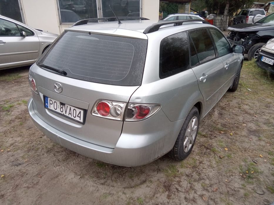 Sprzedam uszkodzoną mazde