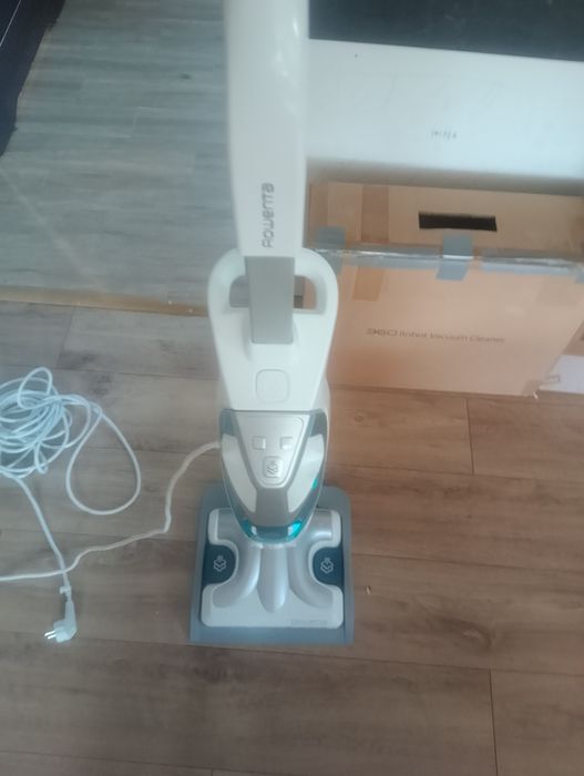 Rowenta Clean & Steam Multi odkurzacz parowy