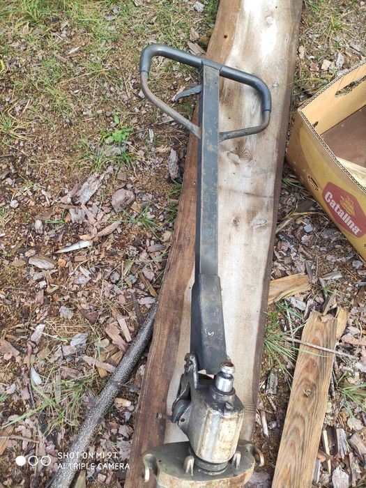 Dyszel, siłownik do paleciaka promag