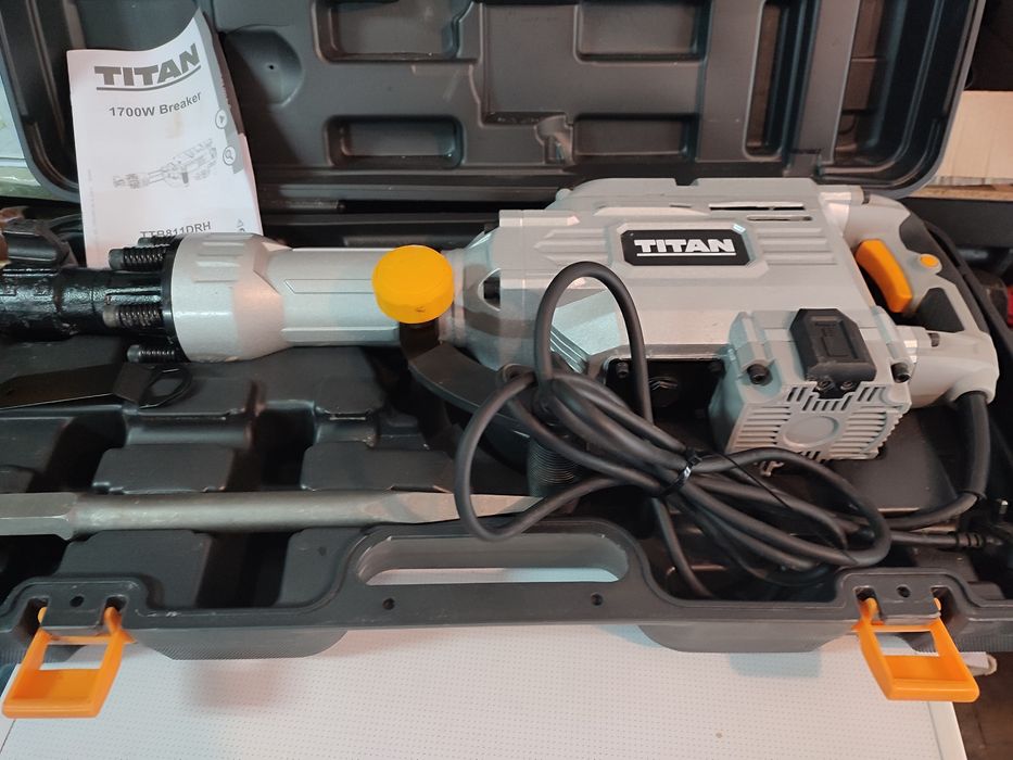 Відбійний молоток TITAN з Англії