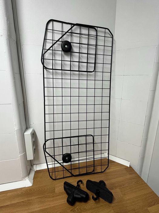 Dog barrier / gate for cars