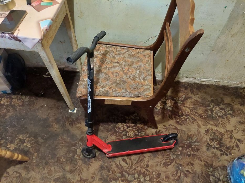 Трюковий самокат