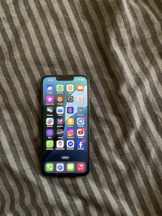 Продам iphone 13-128gb r-sim +apple watch 7