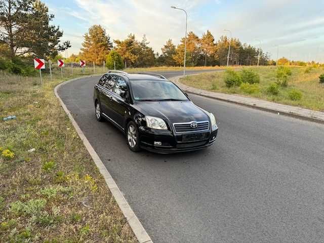 Sprzedam toyota Avensis 2,0benzyna