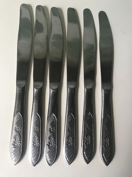 Ножи столовые