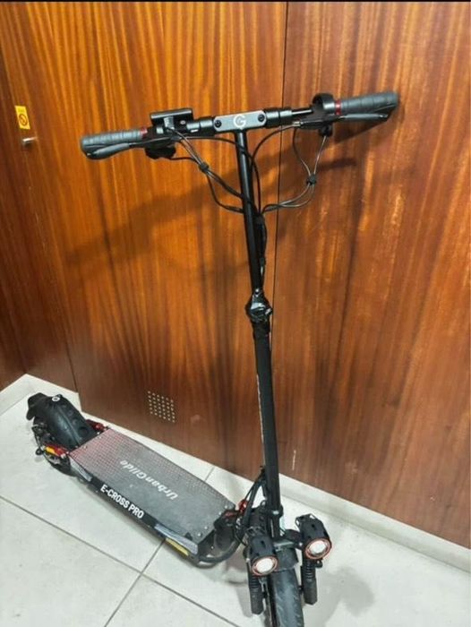 Vendo trotinete eletrica