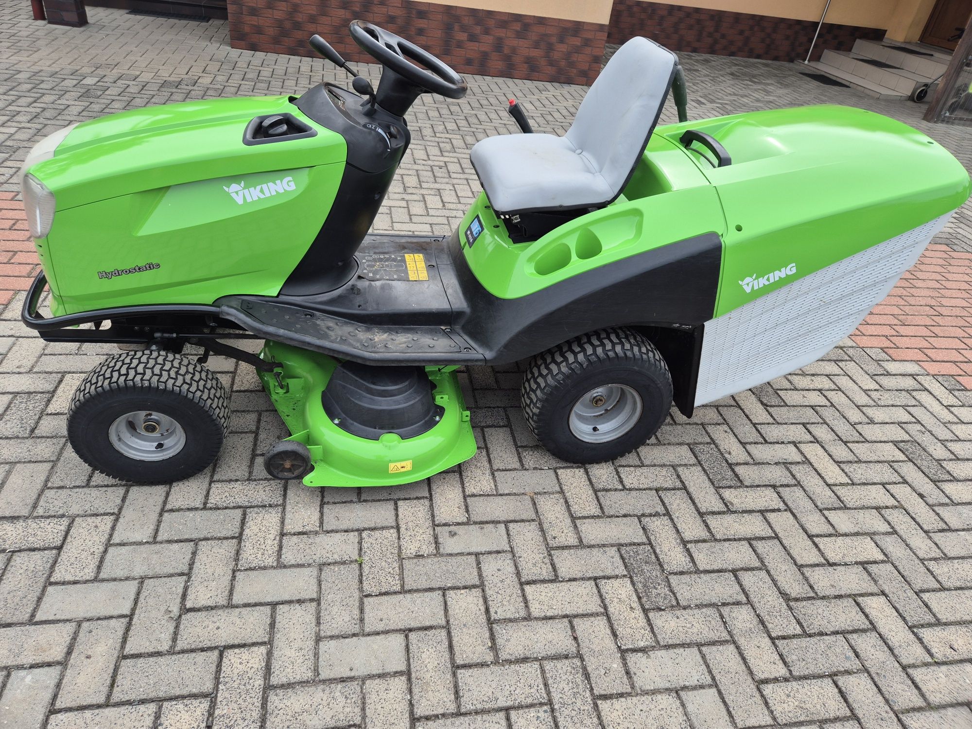 Traktorek kosiarka viking t6