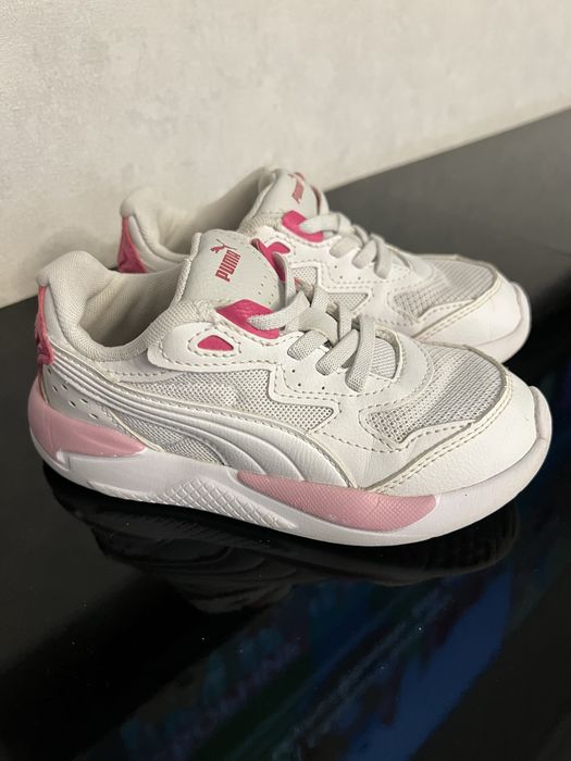 Кросівки puma для дівчинки