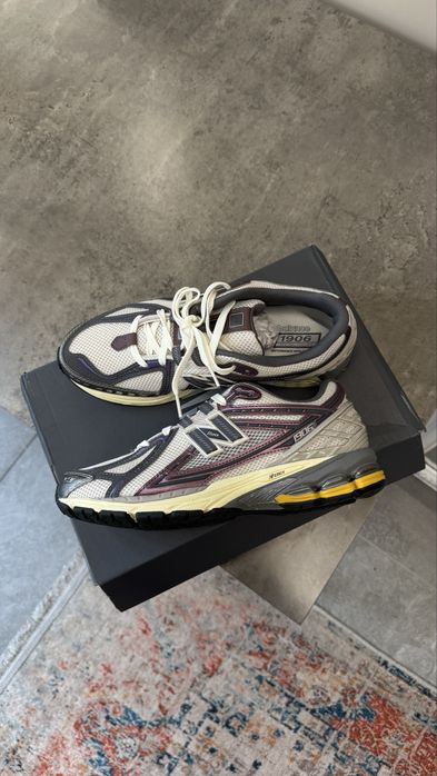 Оригінальні New Balance 1906R